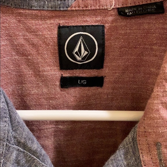 Button Up - Picture 2 of 6